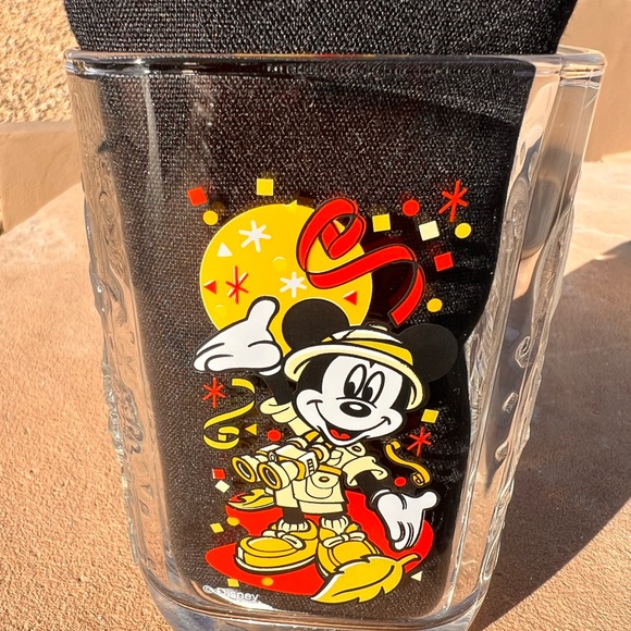 Disney Dining Disney Studio Vintage Year 200 Collectable Mcdonalds